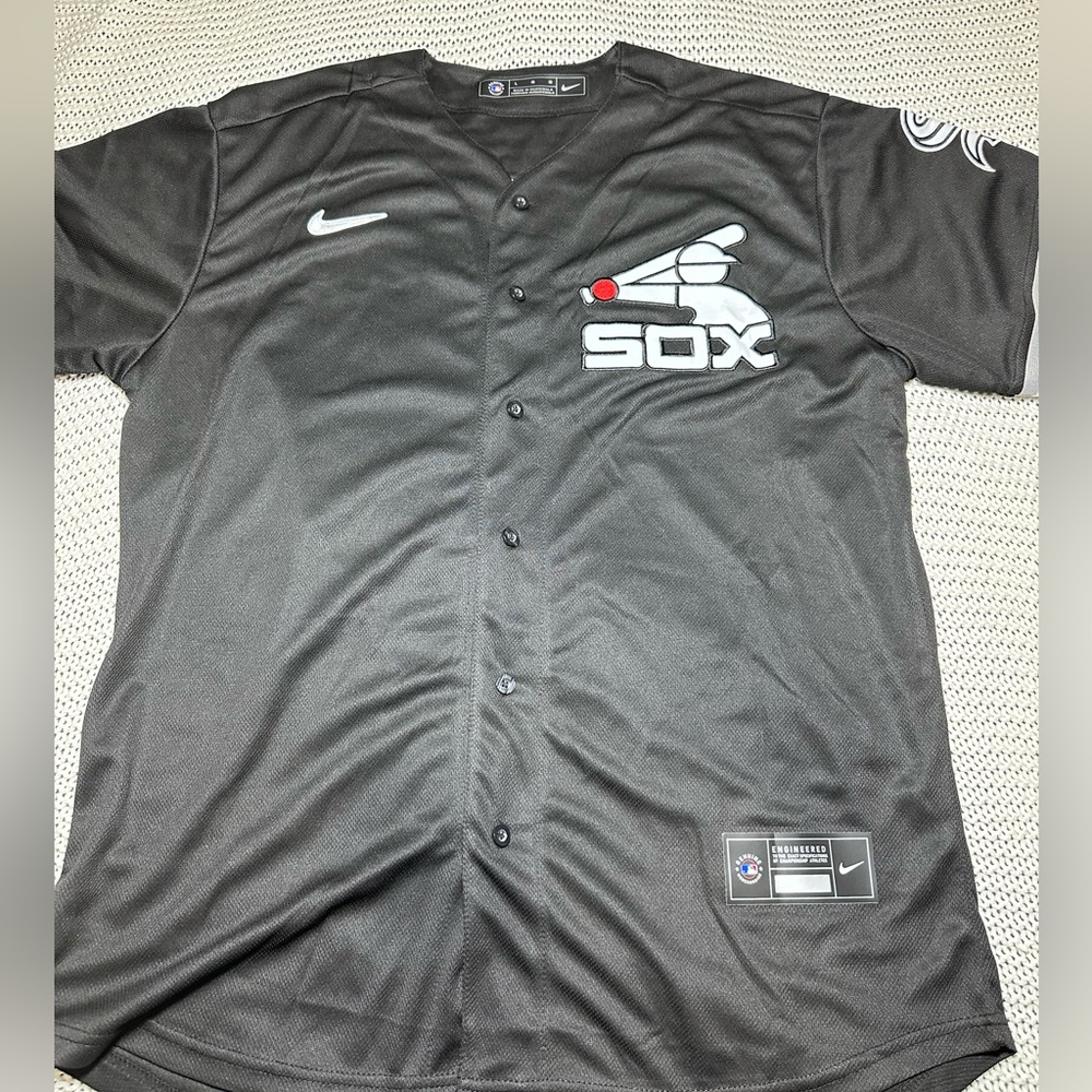 WHITE SOX TIM ANDERSON JERSEY SIZE LARGE NEWW
